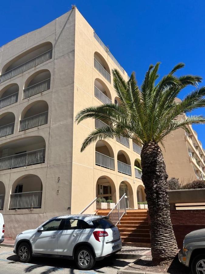 Apartamento Super studio sur le port de Hyères Exterior foto